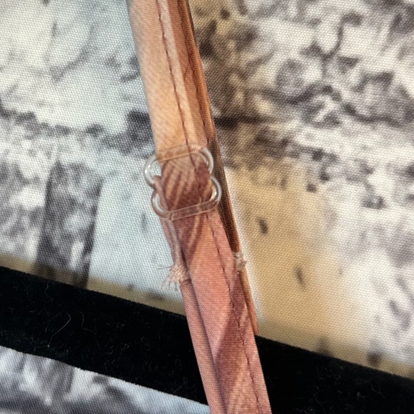 FANG Multi Colored Adjustable Strap tank Size L - Picture 7 of 7